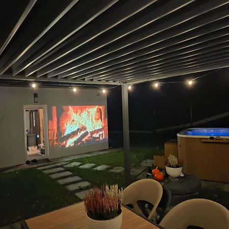 Jacuzzi Pod Chmurka رشيشوف